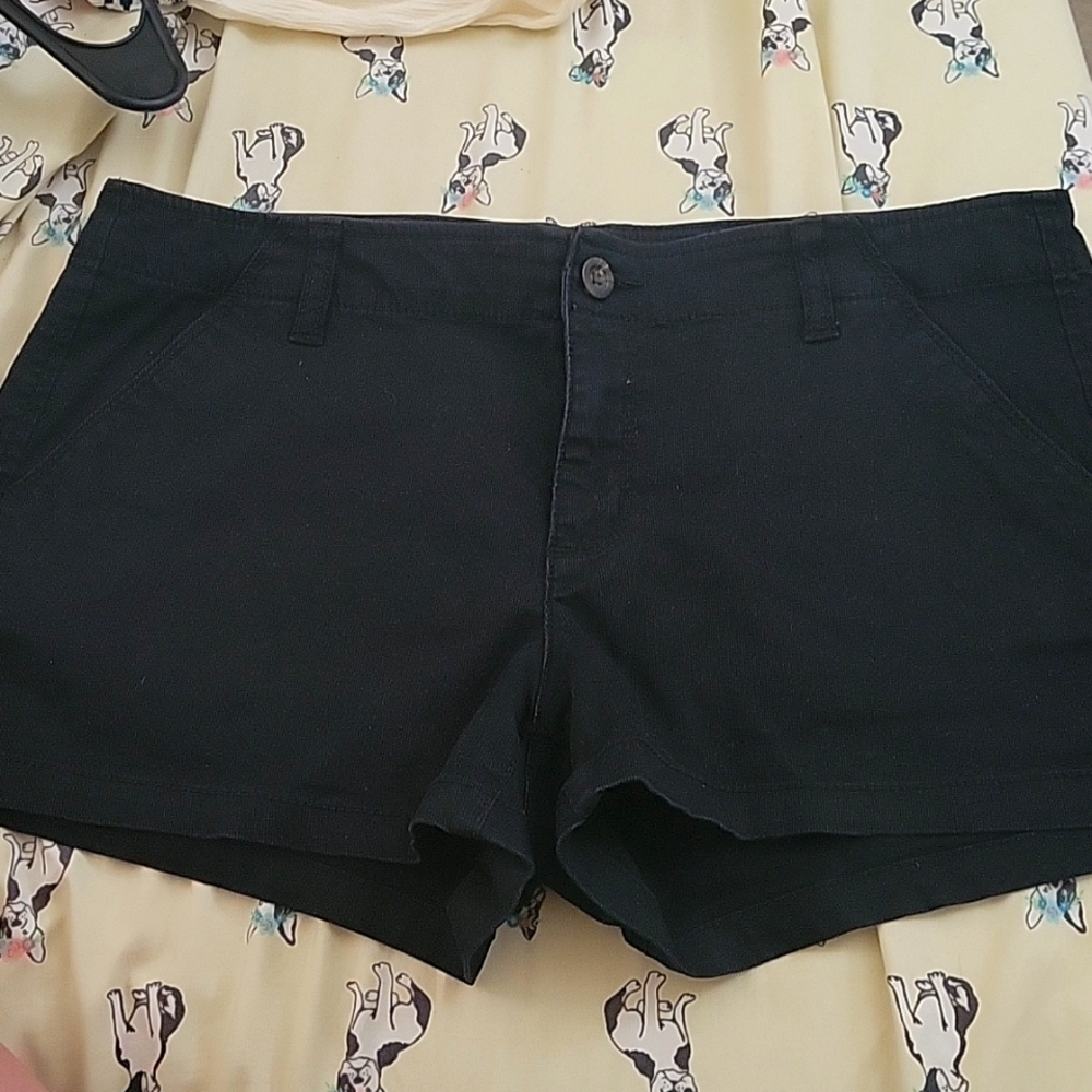 Black Arizona Shorts Size 11